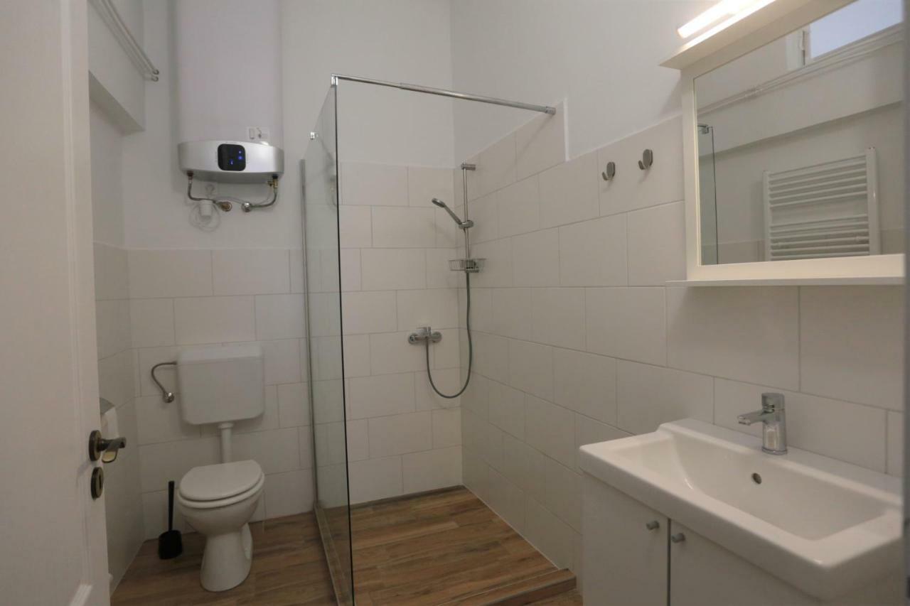 Jokai 19 Vendeghaz Daire Veszprém Dış mekan fotoğraf