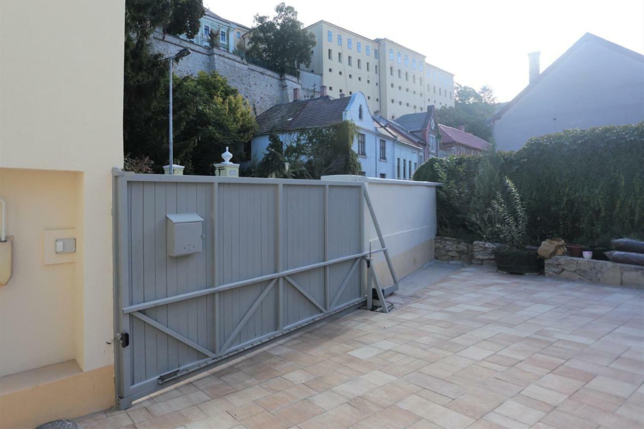 Jokai 19 Vendeghaz Daire Veszprém Dış mekan fotoğraf